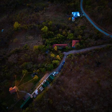 Вилла Catunu' Lui Emil Carbunesti Экстерьер фото
