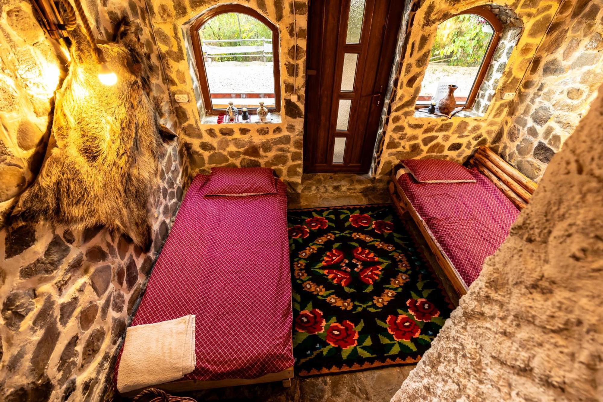 Вилла Catunu' Lui Emil Carbunesti Экстерьер фото